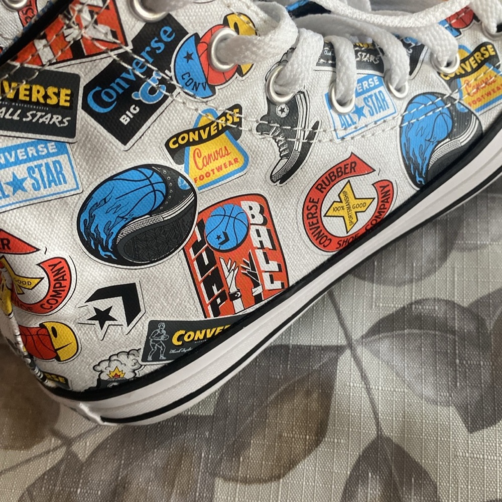 Colorful High-Top Sneakers - Picture 6 of 9